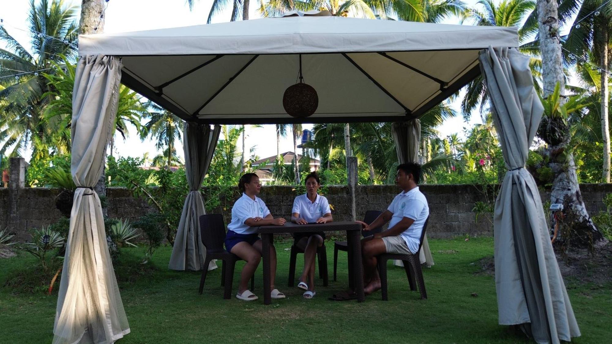 ホテル General'S Hideout Siargao ゼネラル・ルナ エクステリア 写真